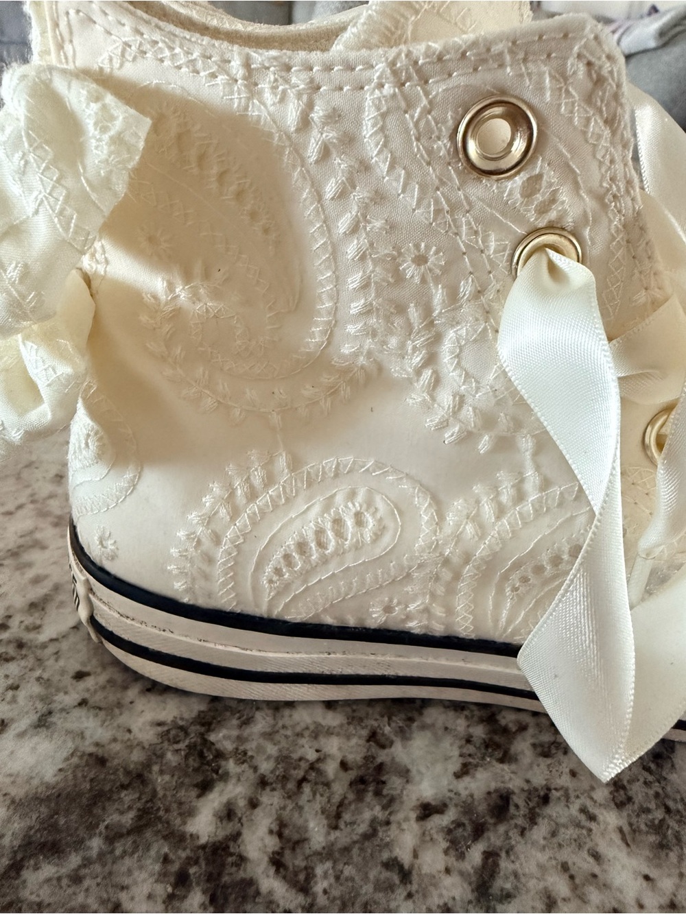 Converse Cream High-Top Satin Ribbon Sneakers - Picture 4 of 7